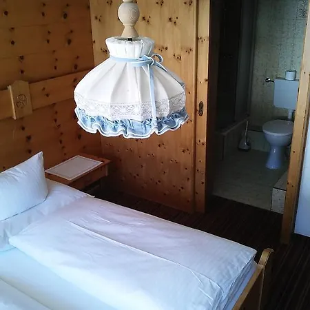 Hotel Bellevue *