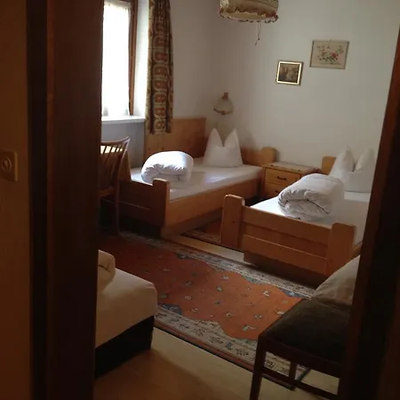 Hotel Bellevue *