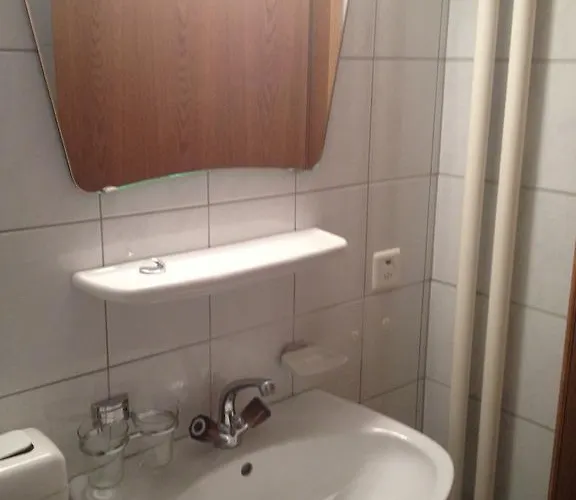 Bellevue سامنون